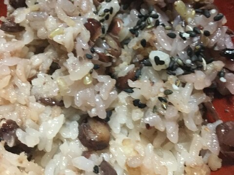 もち雑穀米入り赤飯